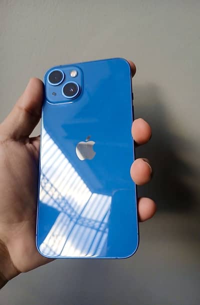 iPhone 13 factory