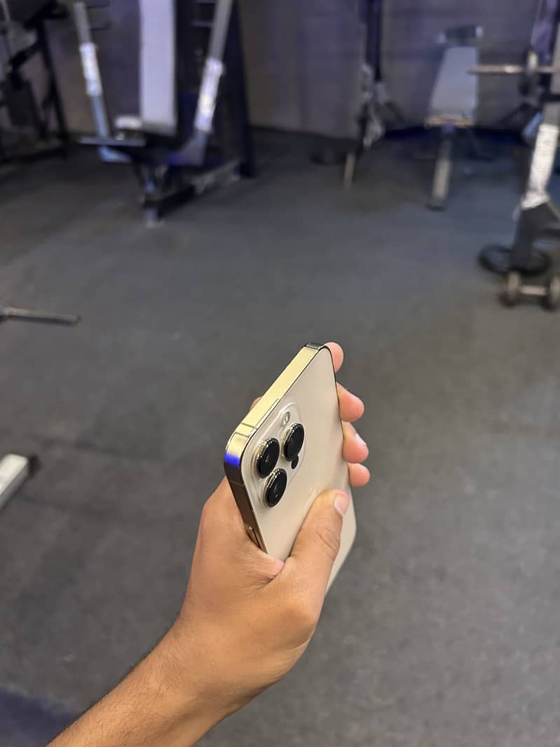 Apple iPhone 13 Pro 5