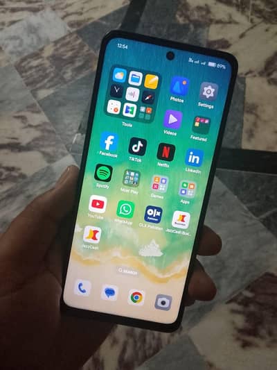 OPPO A5i with box but charger sath nai hai in Havelian