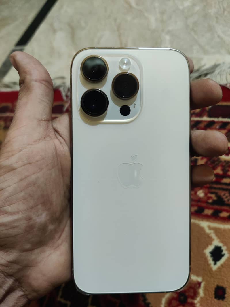 iphone 14 pro 1