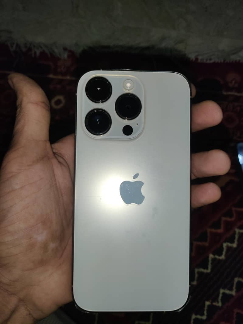 iphone 14 pro 2
