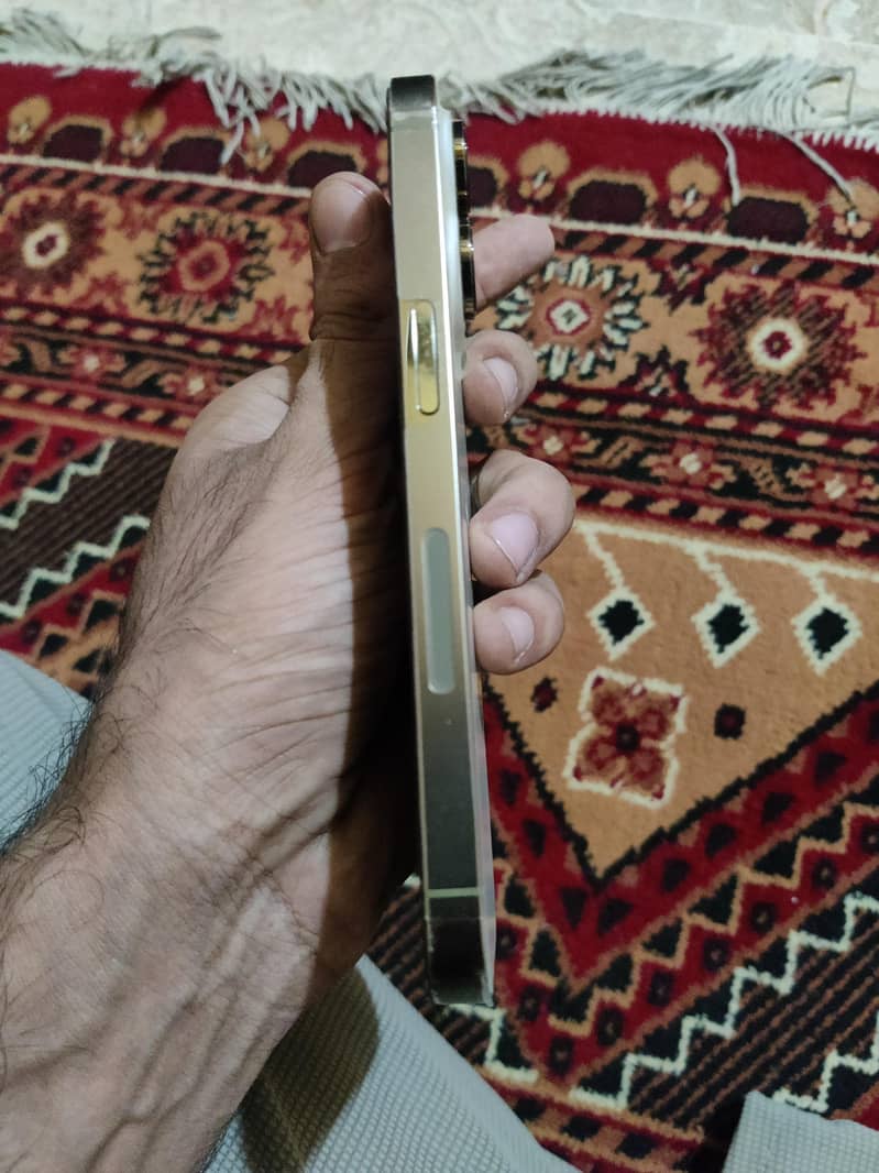 iphone 14 pro 3