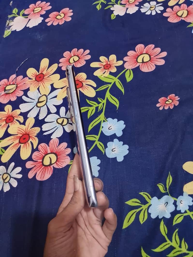 One Plus 9 Pro 3