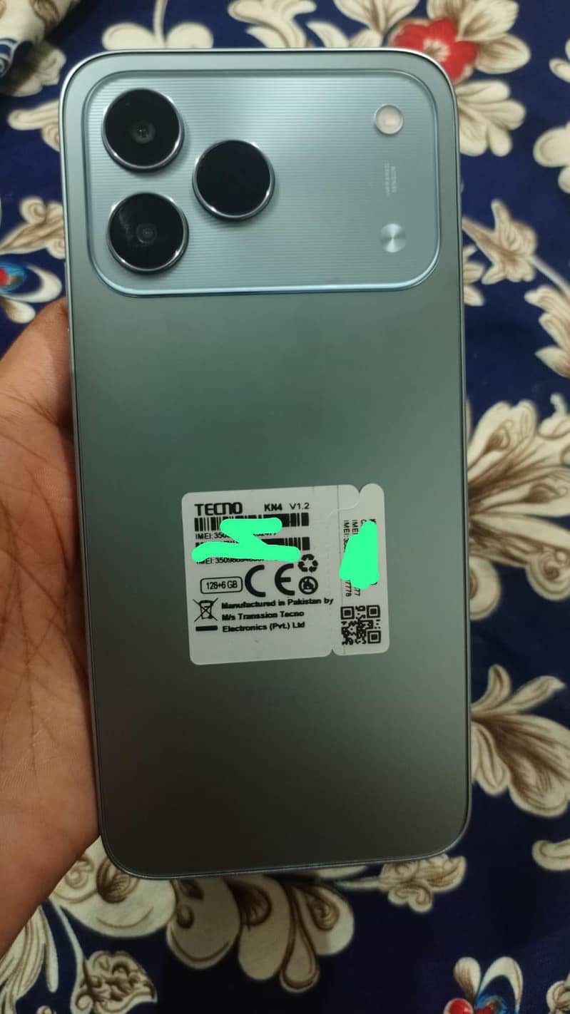 Tecno spark50 7