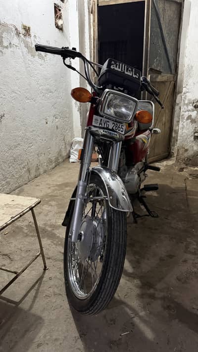 Urgent sale new model lana ha honda 125 2025model