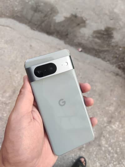 Google Pixel 8