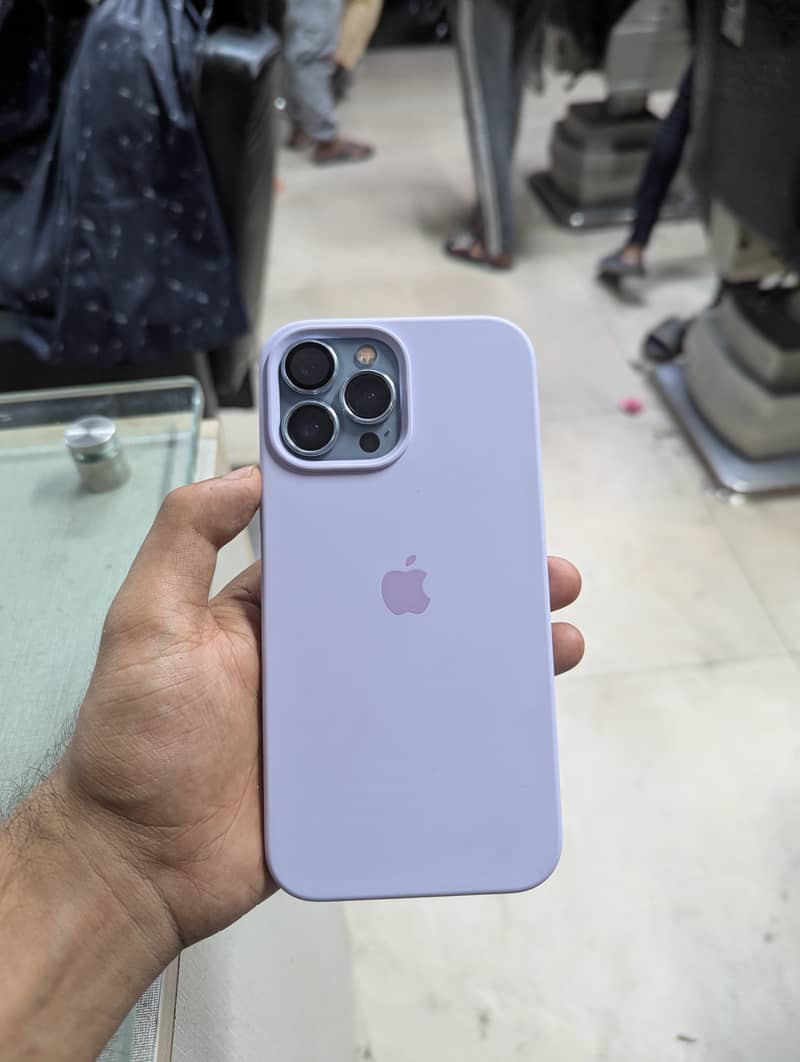 Apple iPhone 13 Pro Max 6