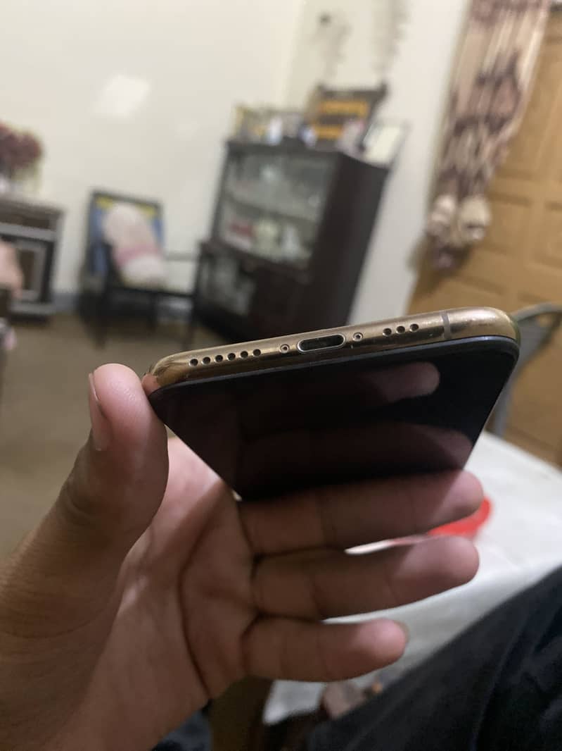 Apple iPhone XS 2