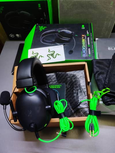 Razer Black Shark V2X Competitive Gaming Headphones - Box Packed