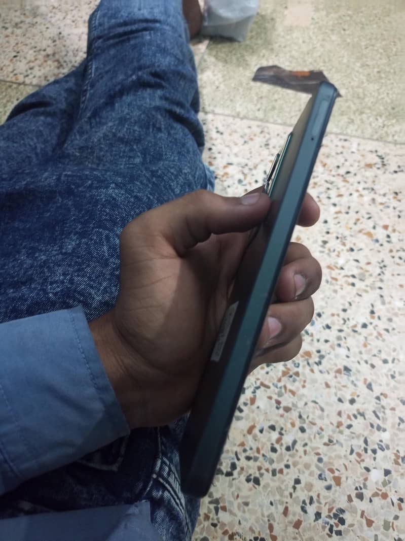 Realme C71 1