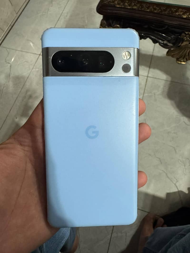 Google Pixel 8 Pro 3