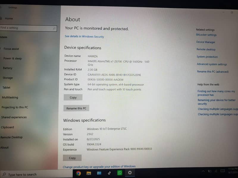 Microsoft tablet 10/10 condition. 1