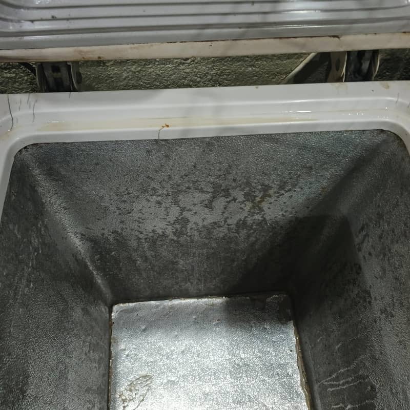 Deep Freezer 9