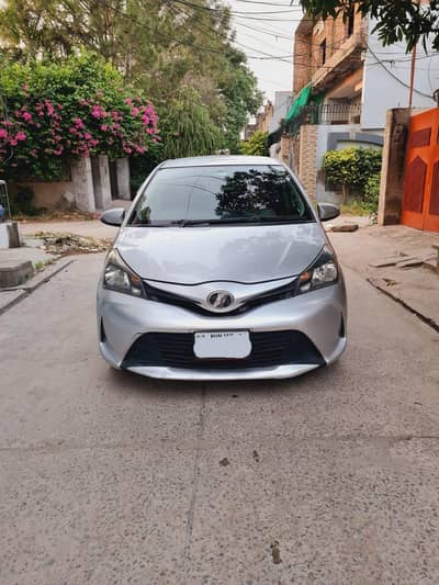 Toyota Vitz 2014