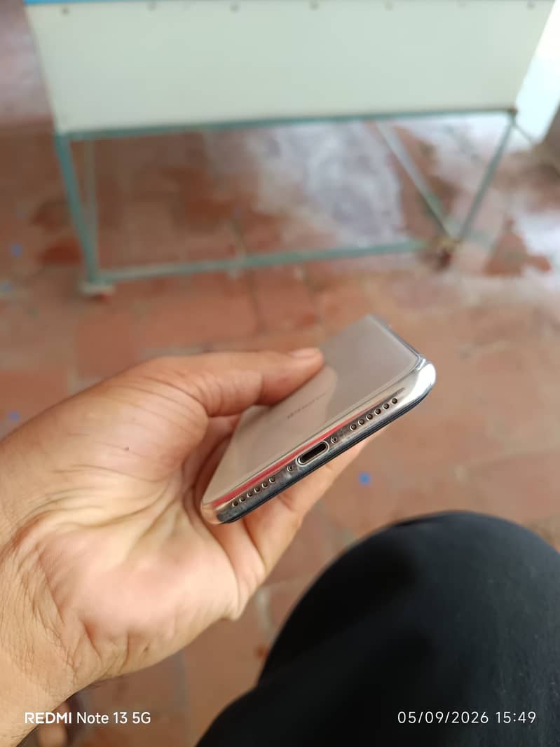 Apple iPhone X 1