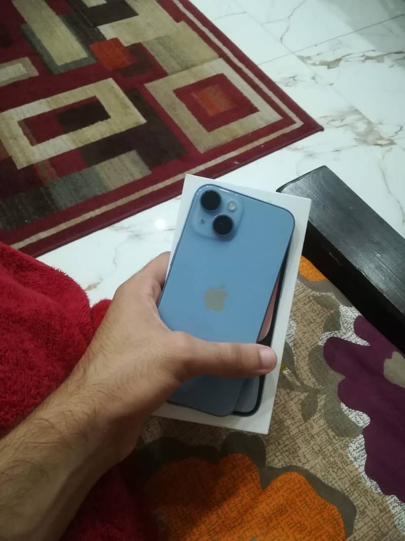 Apple iPhone 14 1