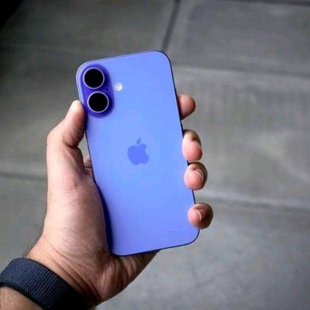 Apple iPhone 16 0