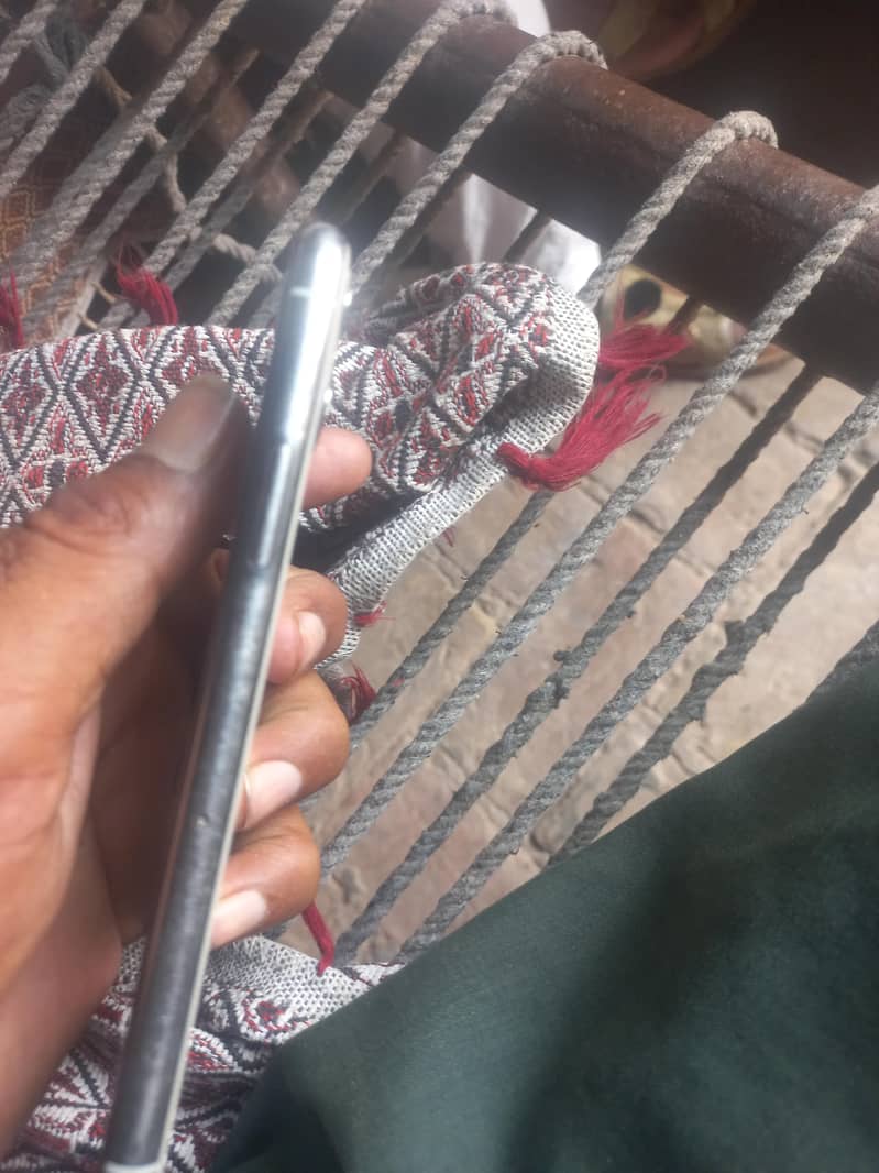 iphone 11pro 4