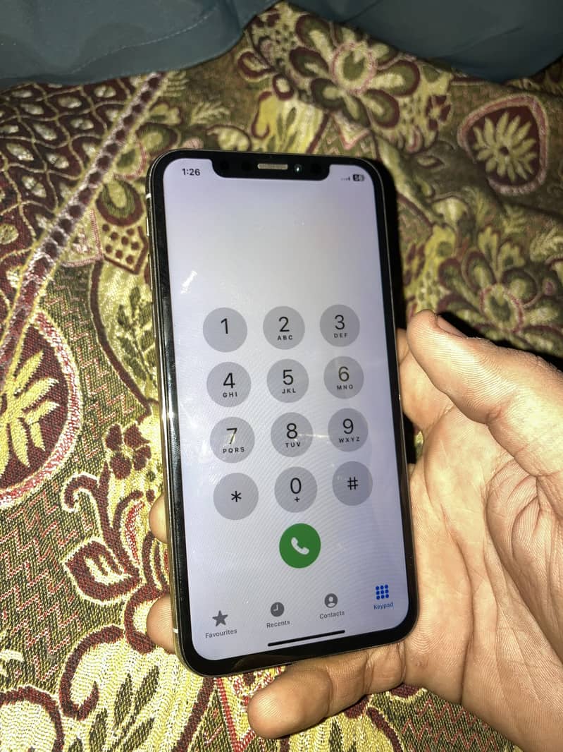 Apple iPhone X 2