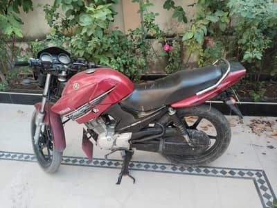 Yamaha Ybr 125. . .