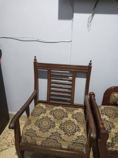 Sofa set with sethi just like new