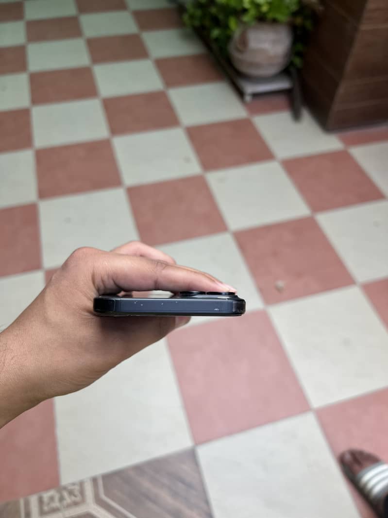 Apple iPhone 15 plus 5