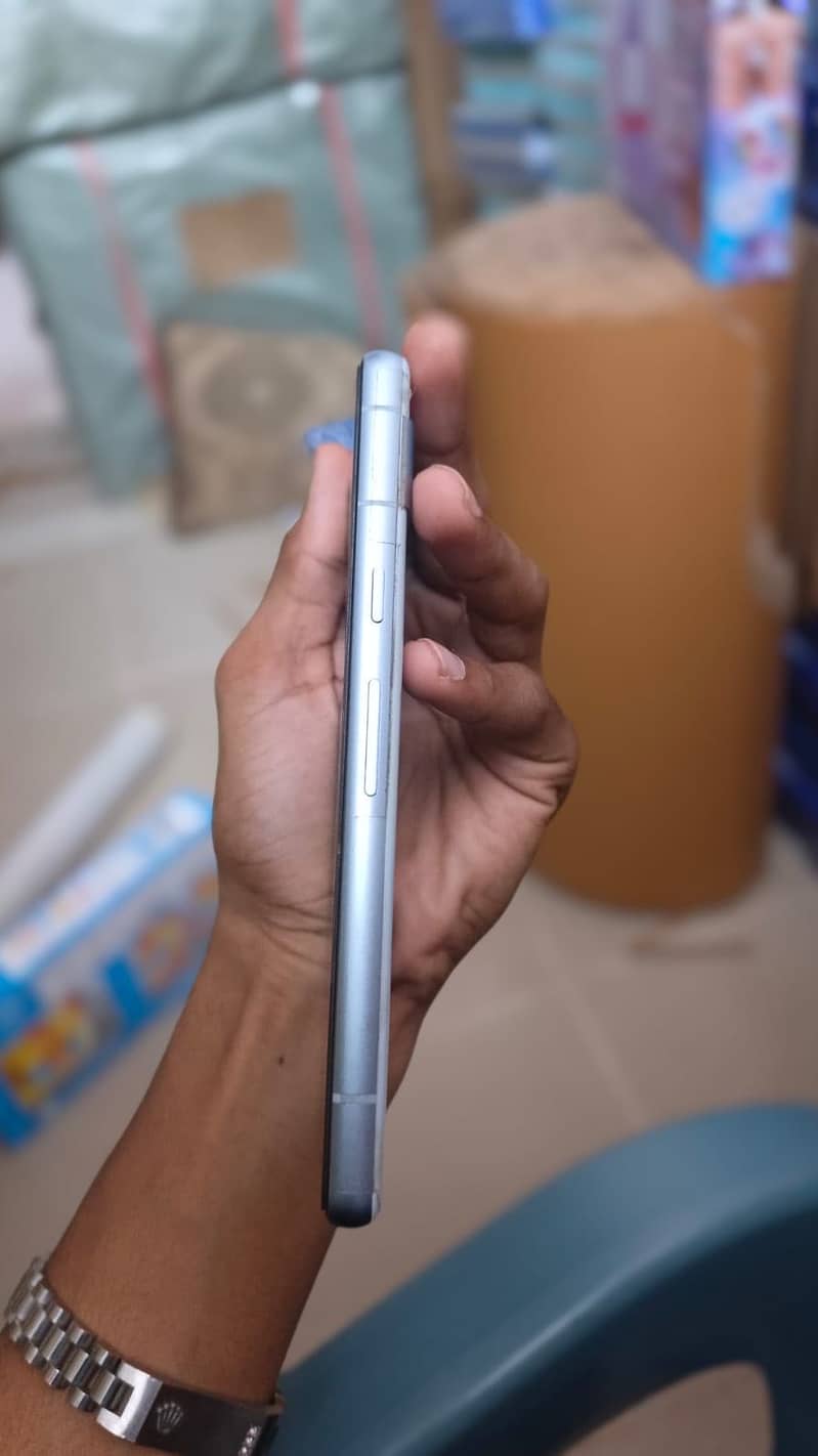 Google Pixel 7a 1