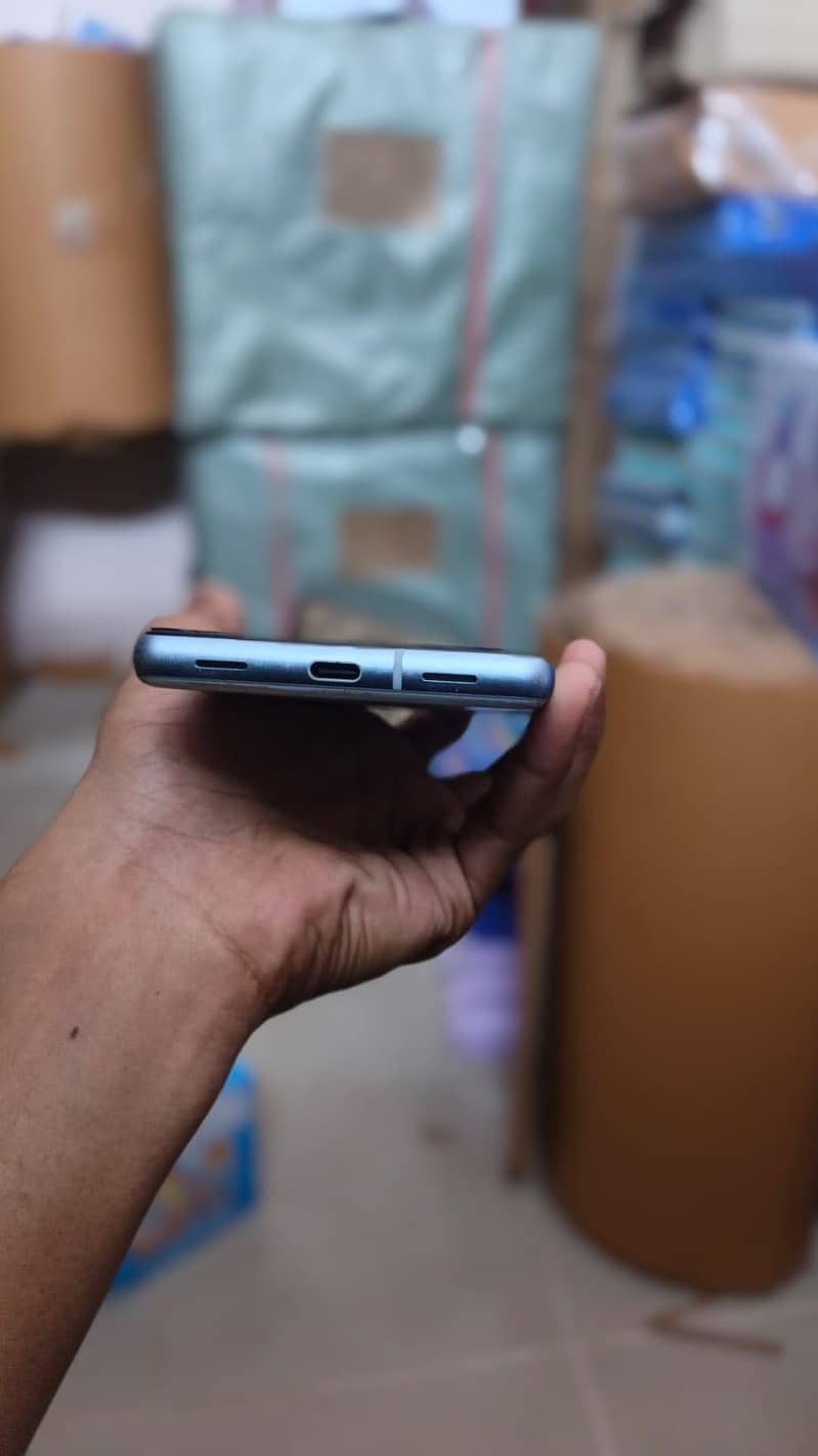 Google Pixel 7a 3