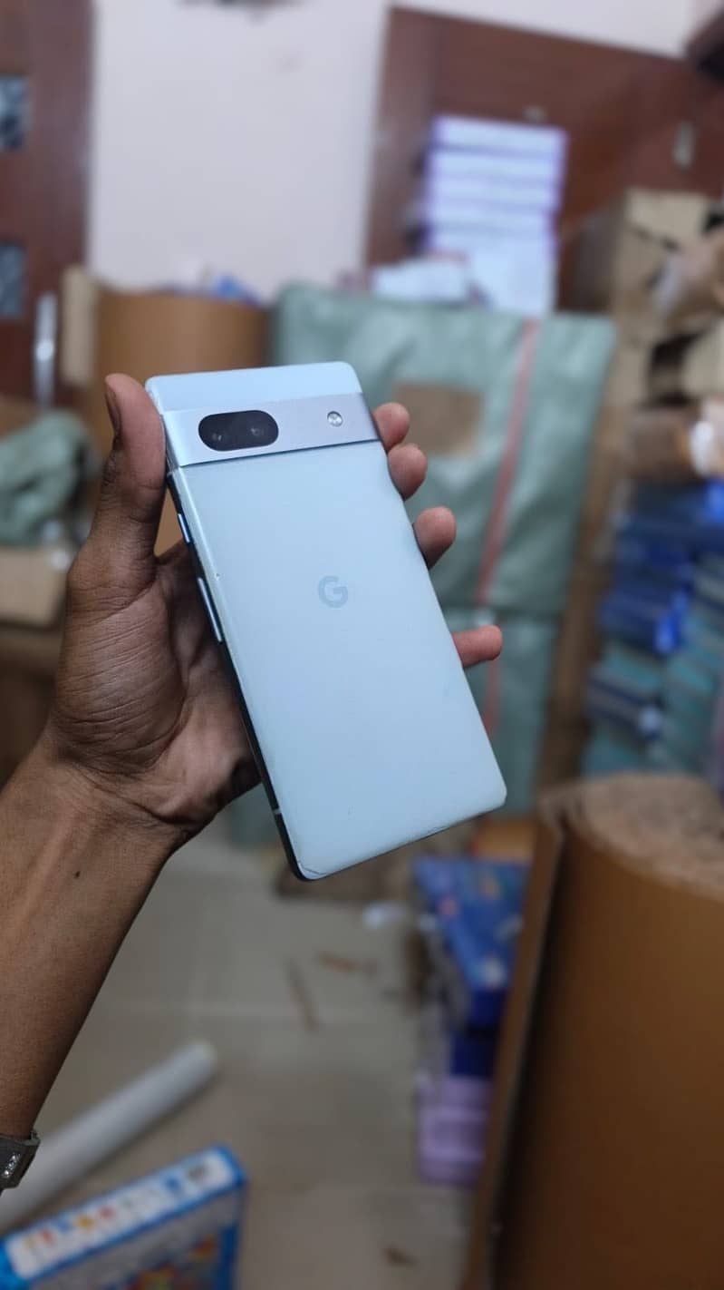 Google Pixel 7a 5