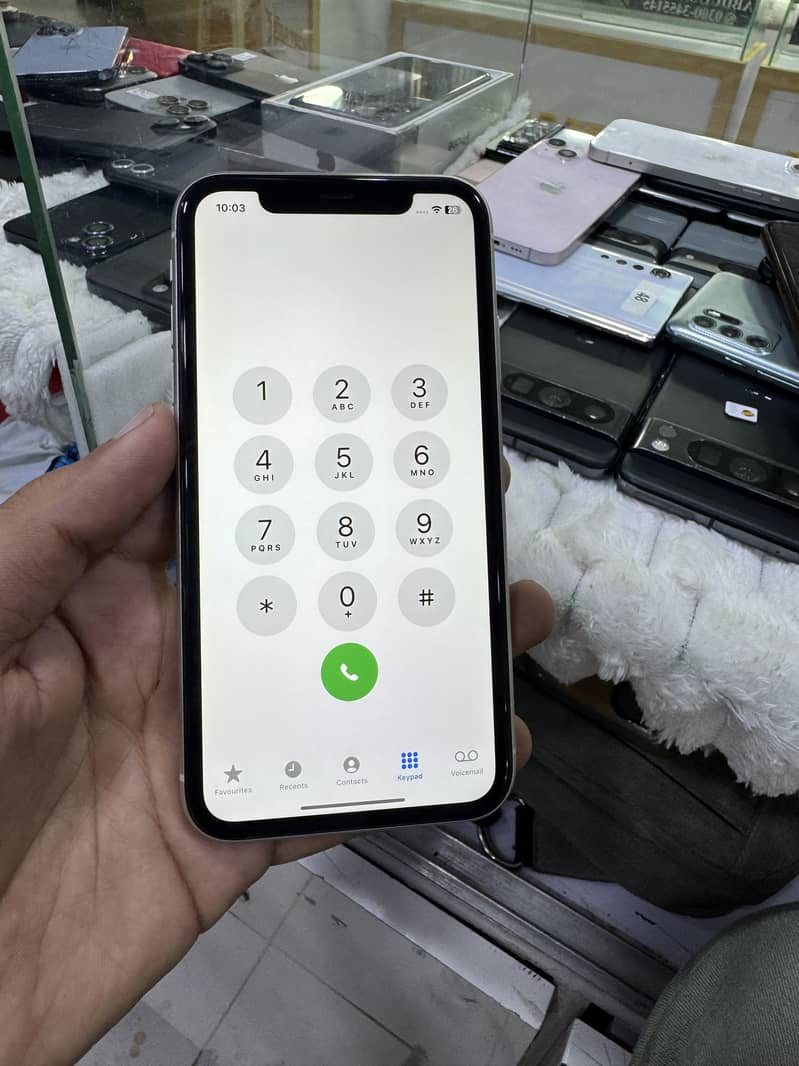 Apple iPhone 11 2