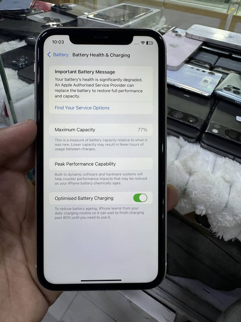 Apple iPhone 11 4