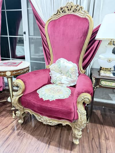 Executive chairs for drawing rooms for sale