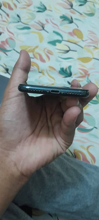Urgent Sale Apple iPhone 7