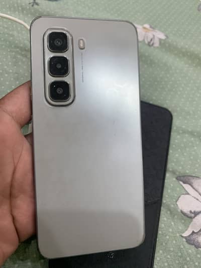 Infinix Hot 50 Pro