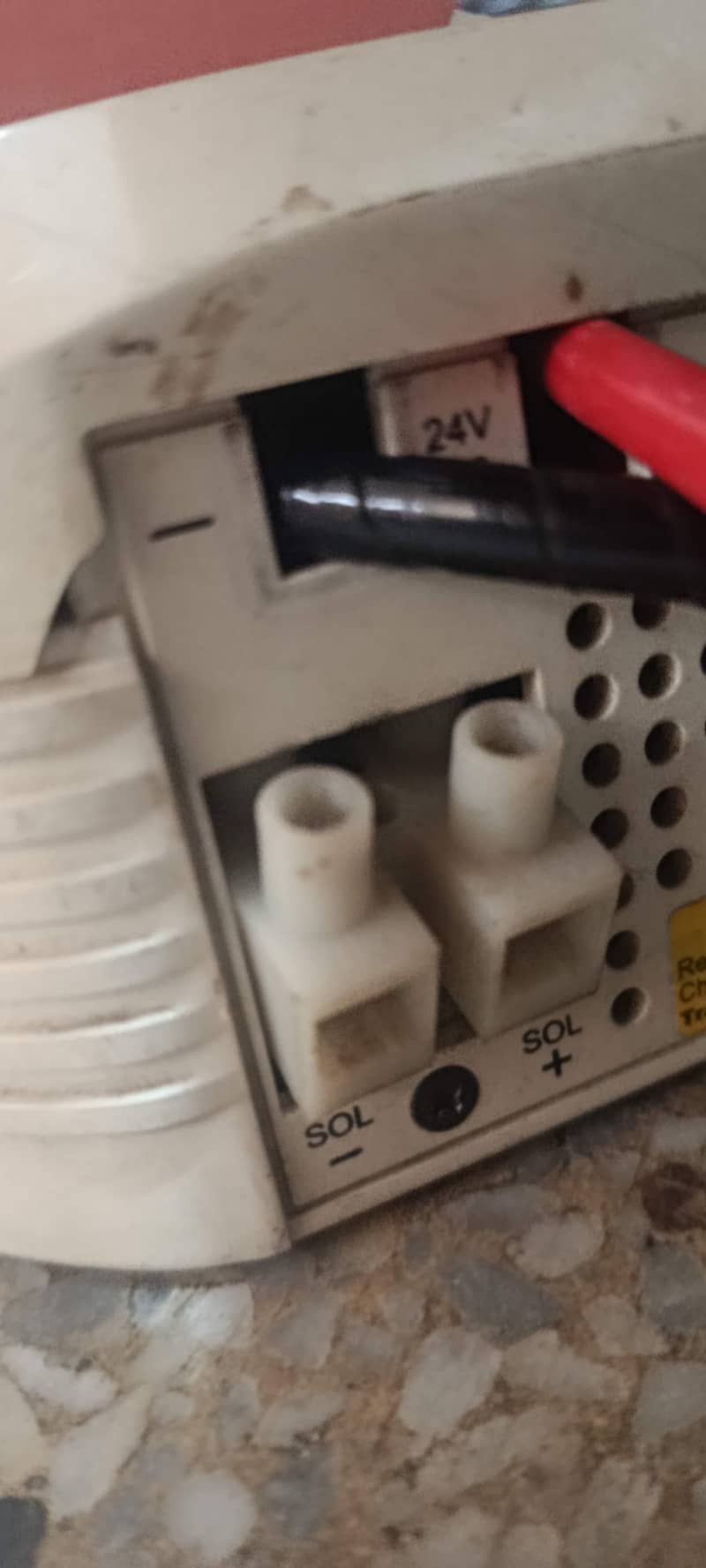 ups 24 volt 3