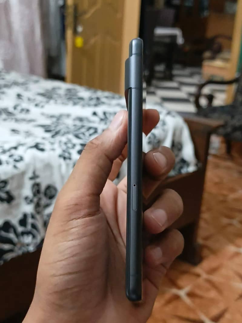 Google Pixel 7 3