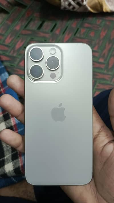 Apple iPhone 15 Pro Max