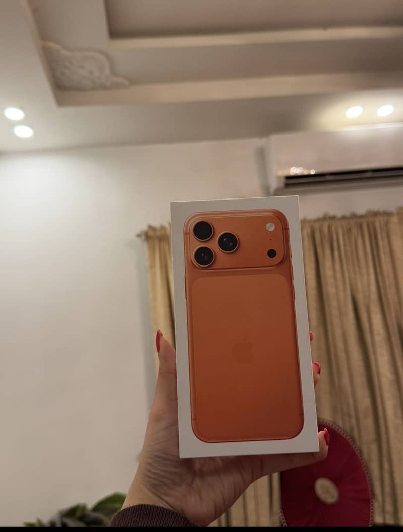 Apple iPhone 17 Pro Max 1