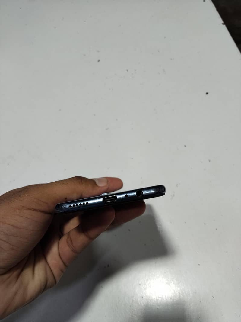 Vivo V21e 1
