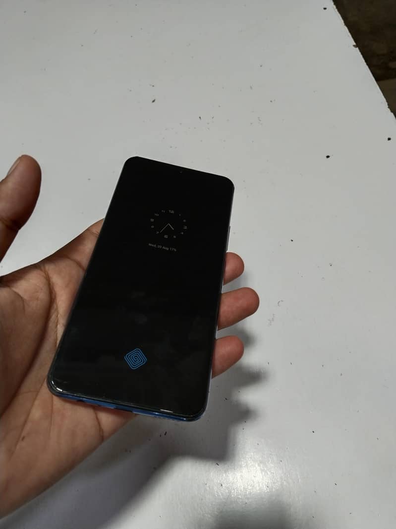 Vivo V21e 4