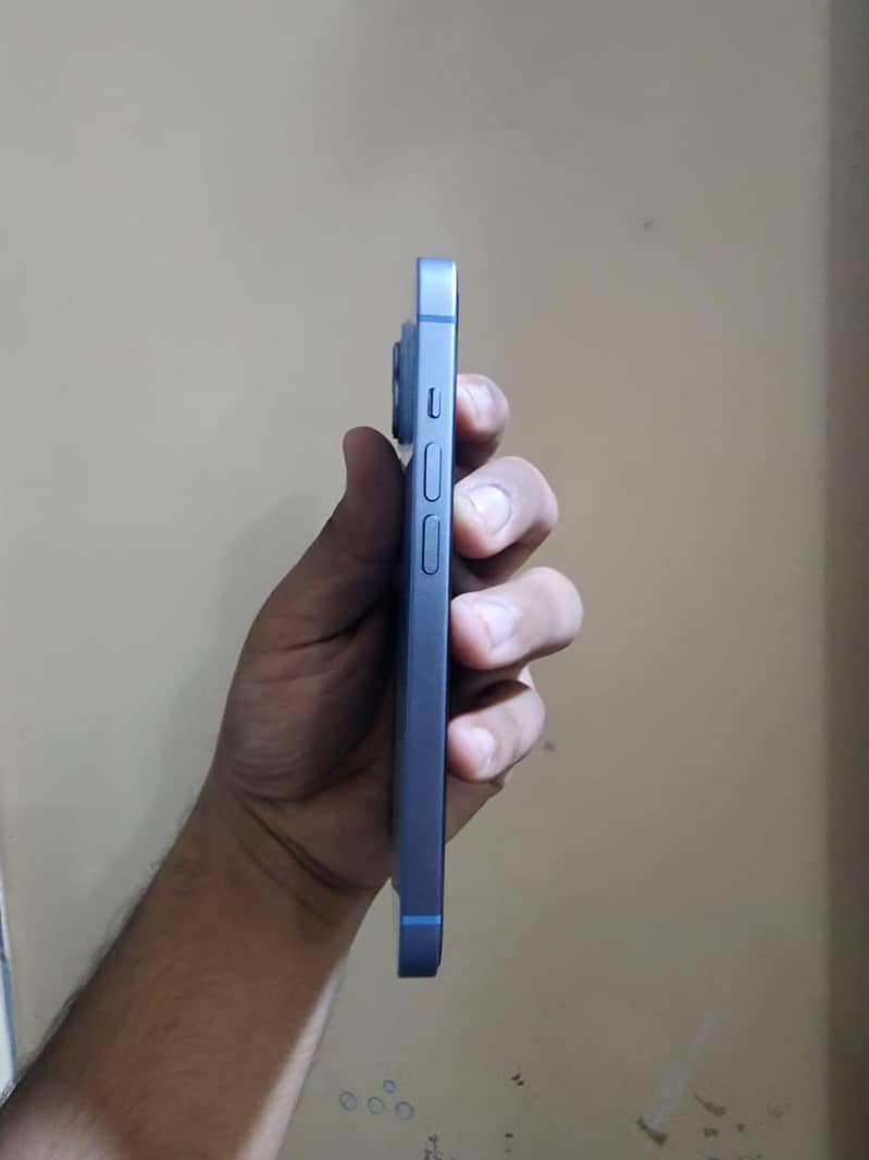 Apple iPhone 14 1