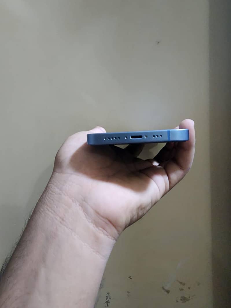 Apple iPhone 14 5