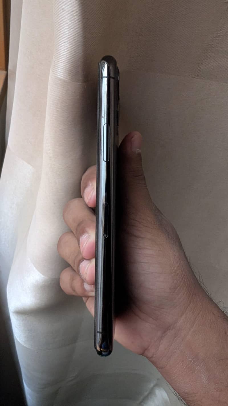 Apple iPhone 11 Pro 0