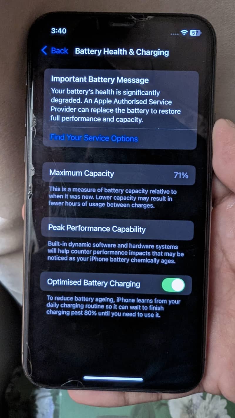 Apple iPhone 11 Pro 4
