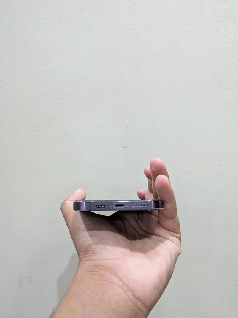 Apple iPhone 14 Pro Max 3