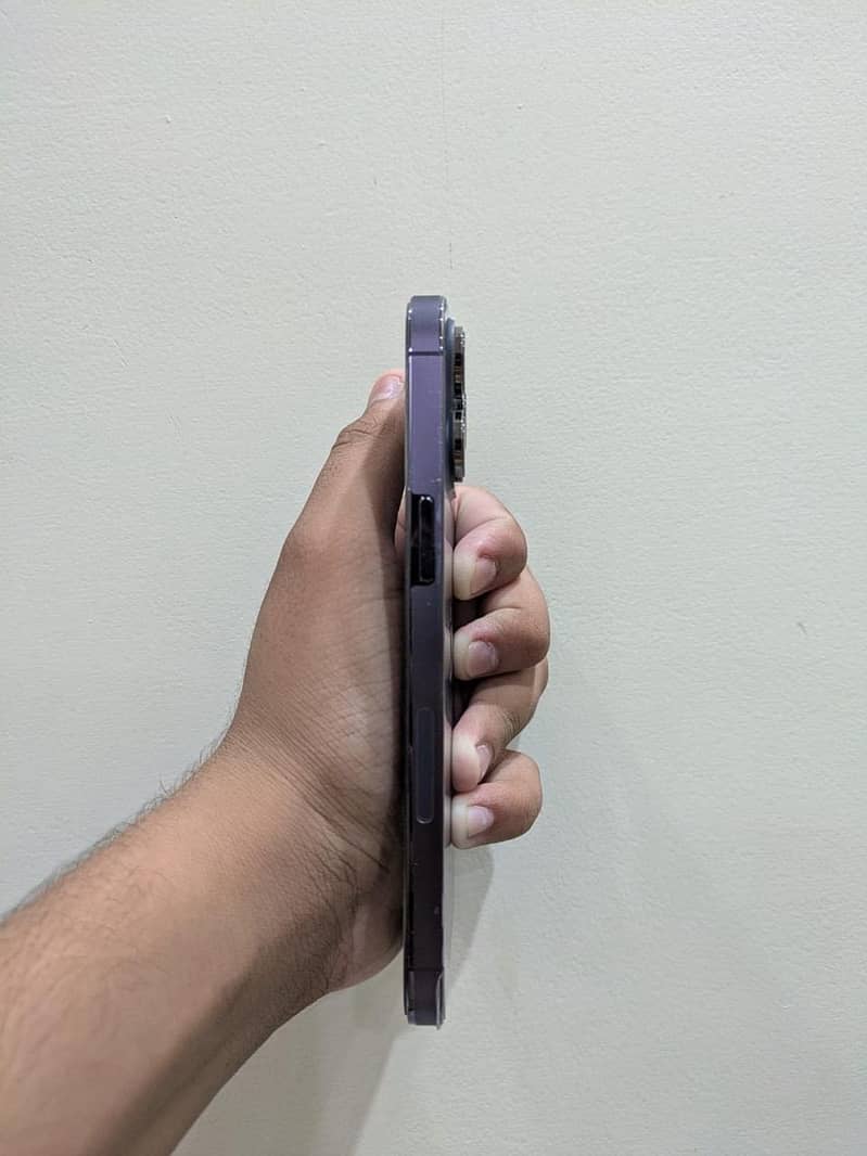 Apple iPhone 14 Pro Max 5