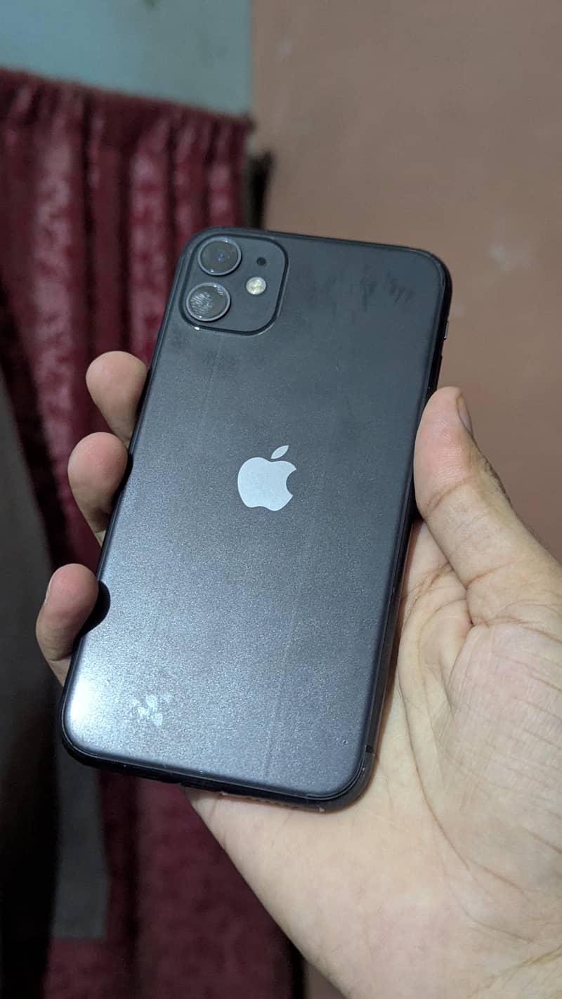 Apple iPhone 11 0