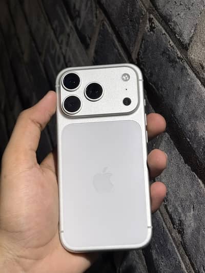Apple iPhone 17 Pro factory unlock