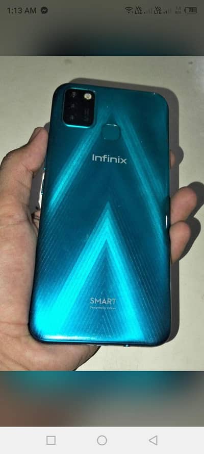 Infinix Smart 6 mbl for sale total jenmon with box. .