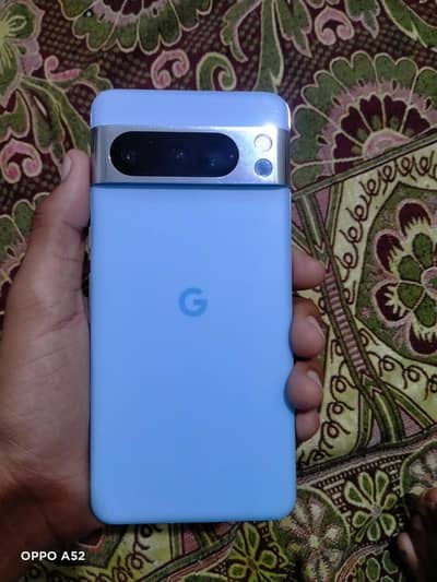 Google Pixel 8 Pro